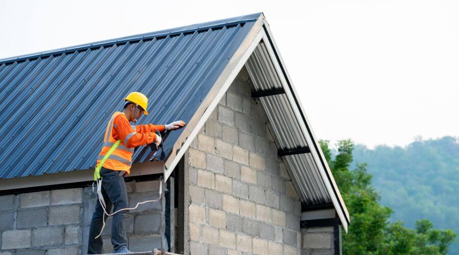 Expert Emergency Roof Repairs services in Tehama, CA